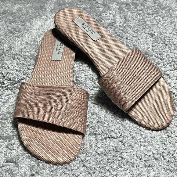 STEVEN by STEVE MADDEN SEALA BLUSH PINK KNIT FABRIC SLIDES SANDALS 8.5 M NWOT - Picture 1 of 6